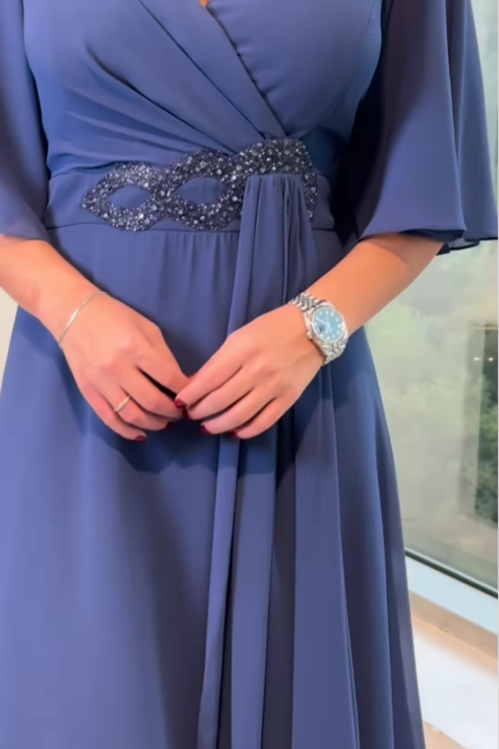 Francesca | Elegante abito maxi in chiffon con scollatura a V