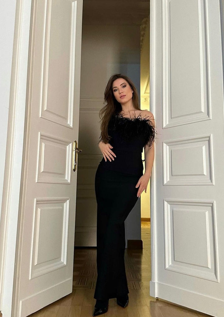 Anastasia | Abito di Piume Lussuoso