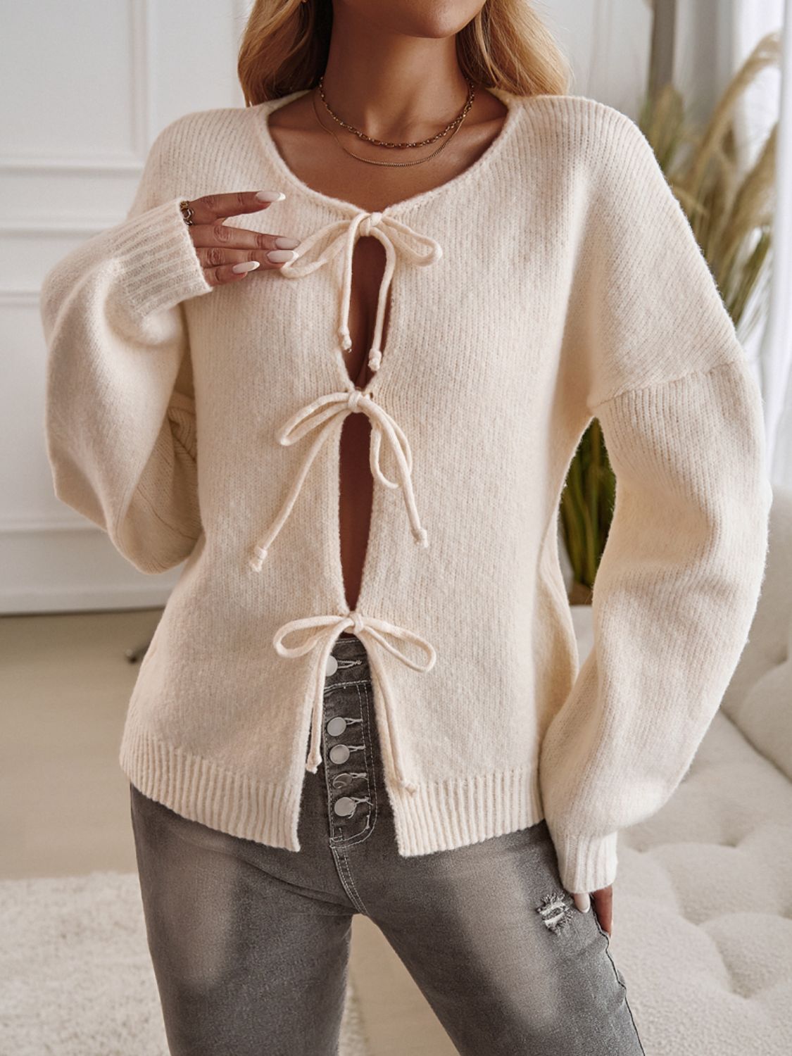 Sofia™ | Cardigan girocollo annodato Allegra-Vita