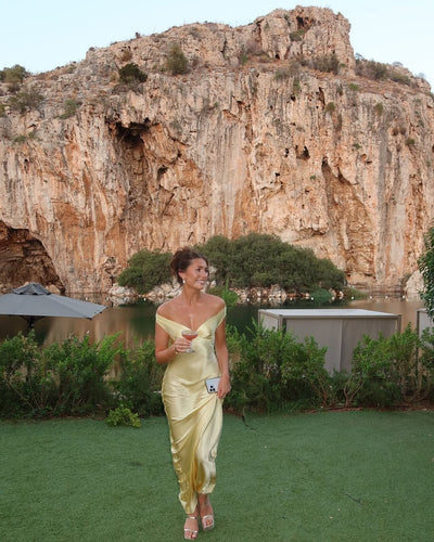 Emory | Abito Maxi in Satin Senza Schiena