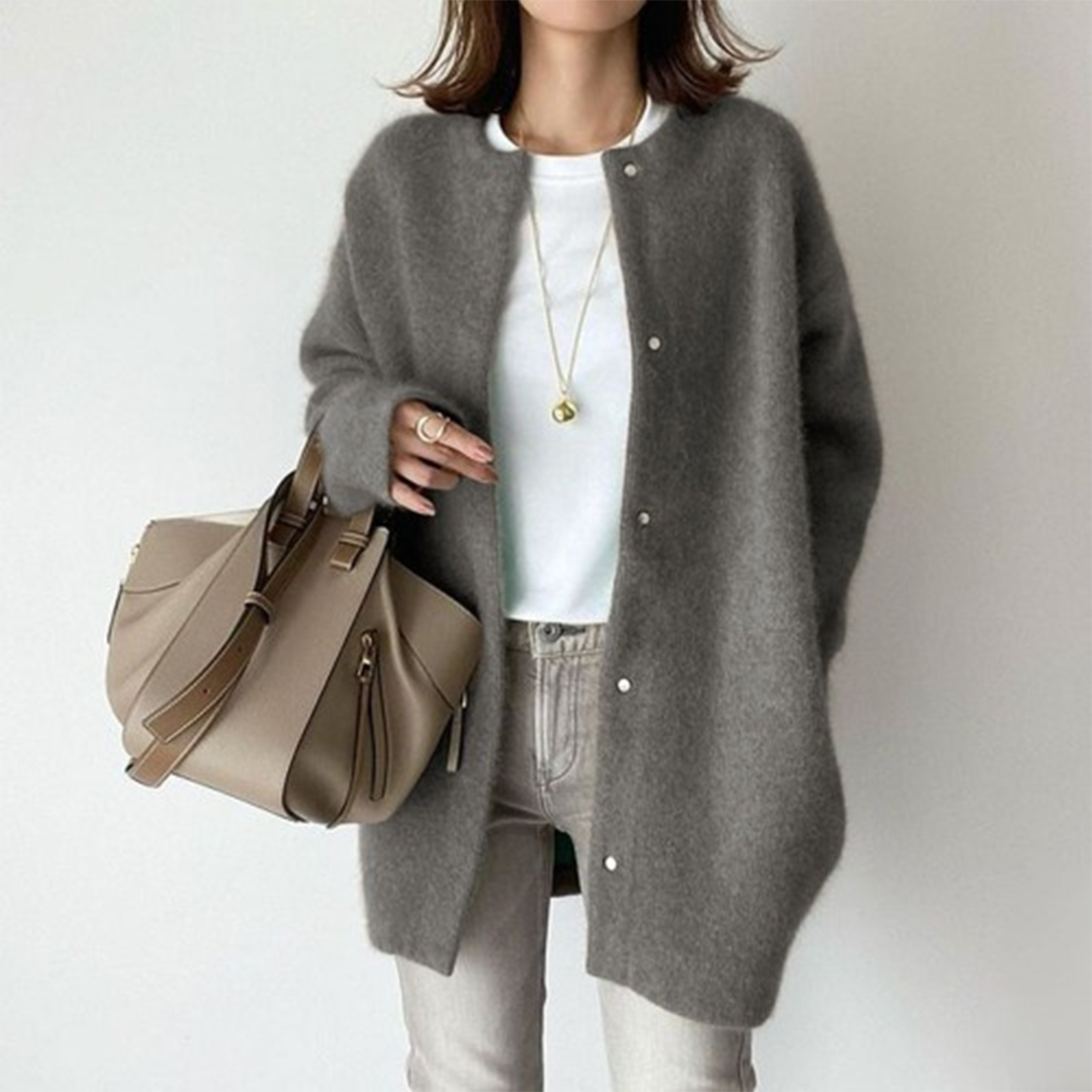 Chloé™ - Elegante Cardigan in Cashmere