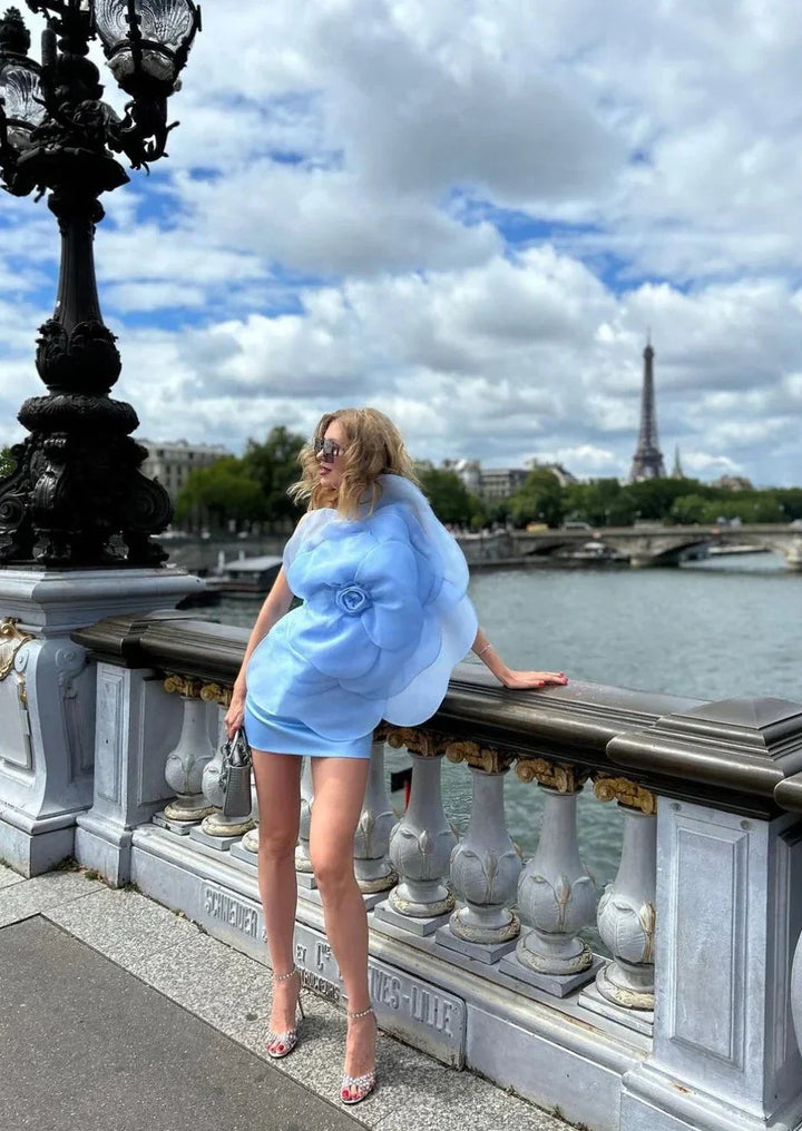 Bianca | Abito Mini a Spalla Scoperta con Fiori