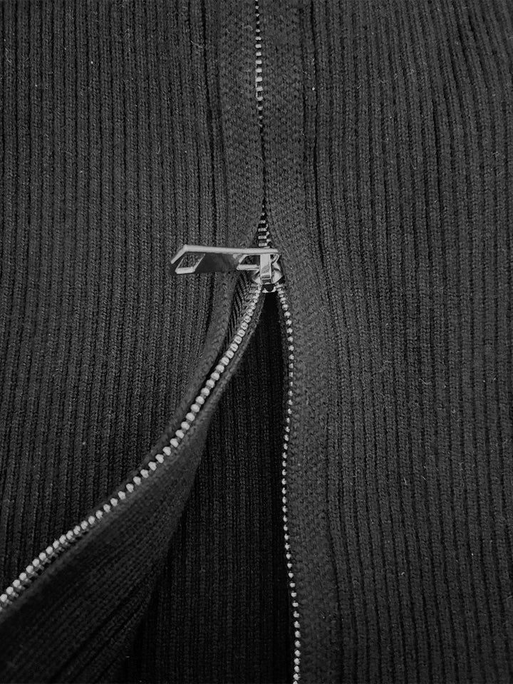 Sofia™ | Zarae – Maglione a Coste con Zip