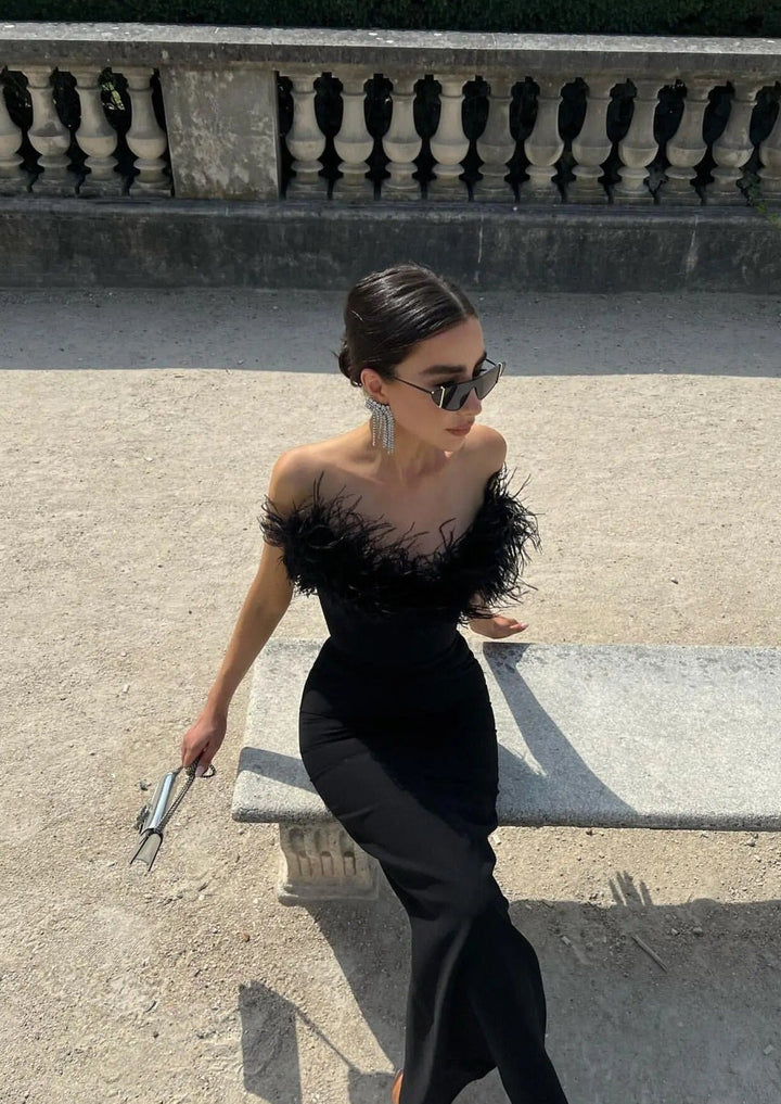 Anastasia | Abito di Piume Lussuoso