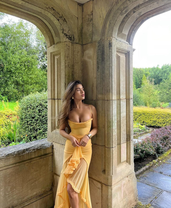 Ruby | Affascinante Abito con Volant