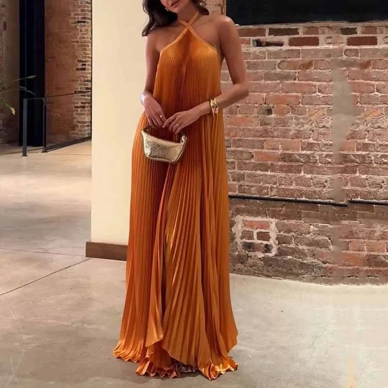 Kyla - Abito Maxi con Scollo Halter Pieghettato Chic