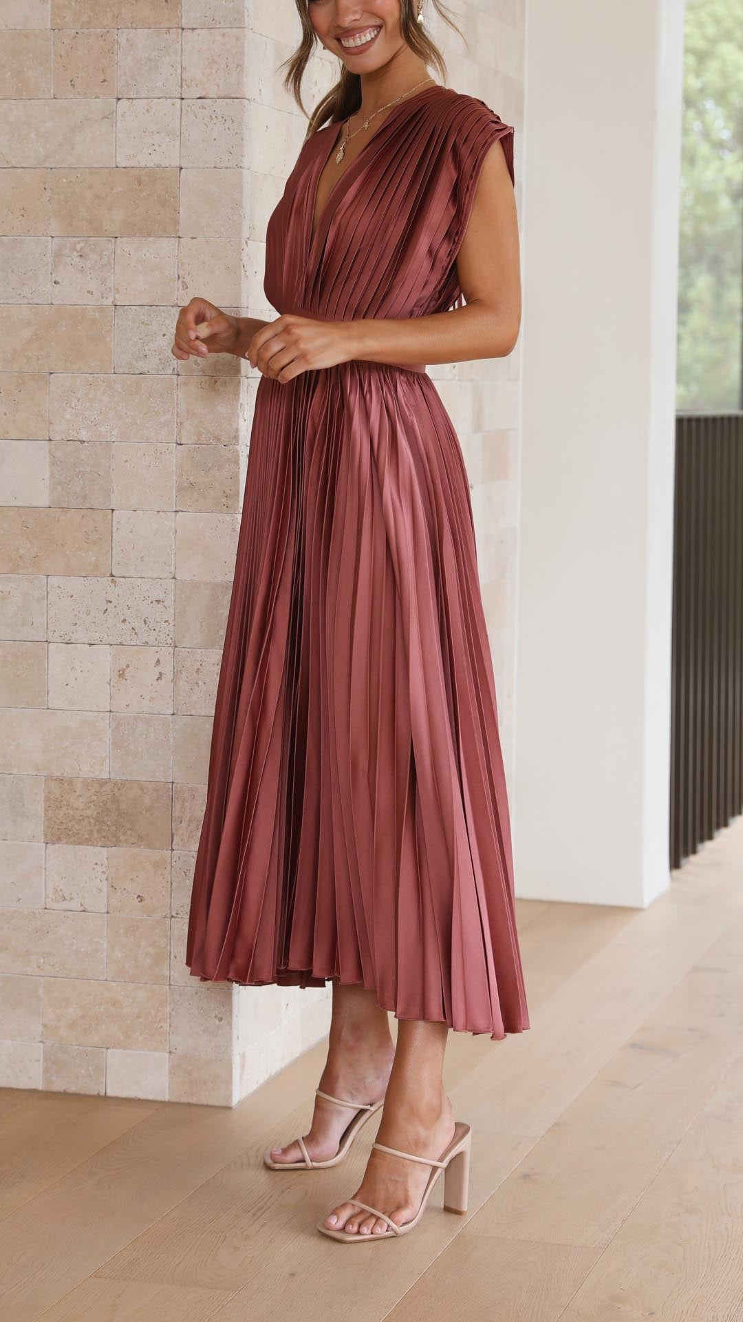 Emma | Abito Maxi con Scollatura a V Profonda