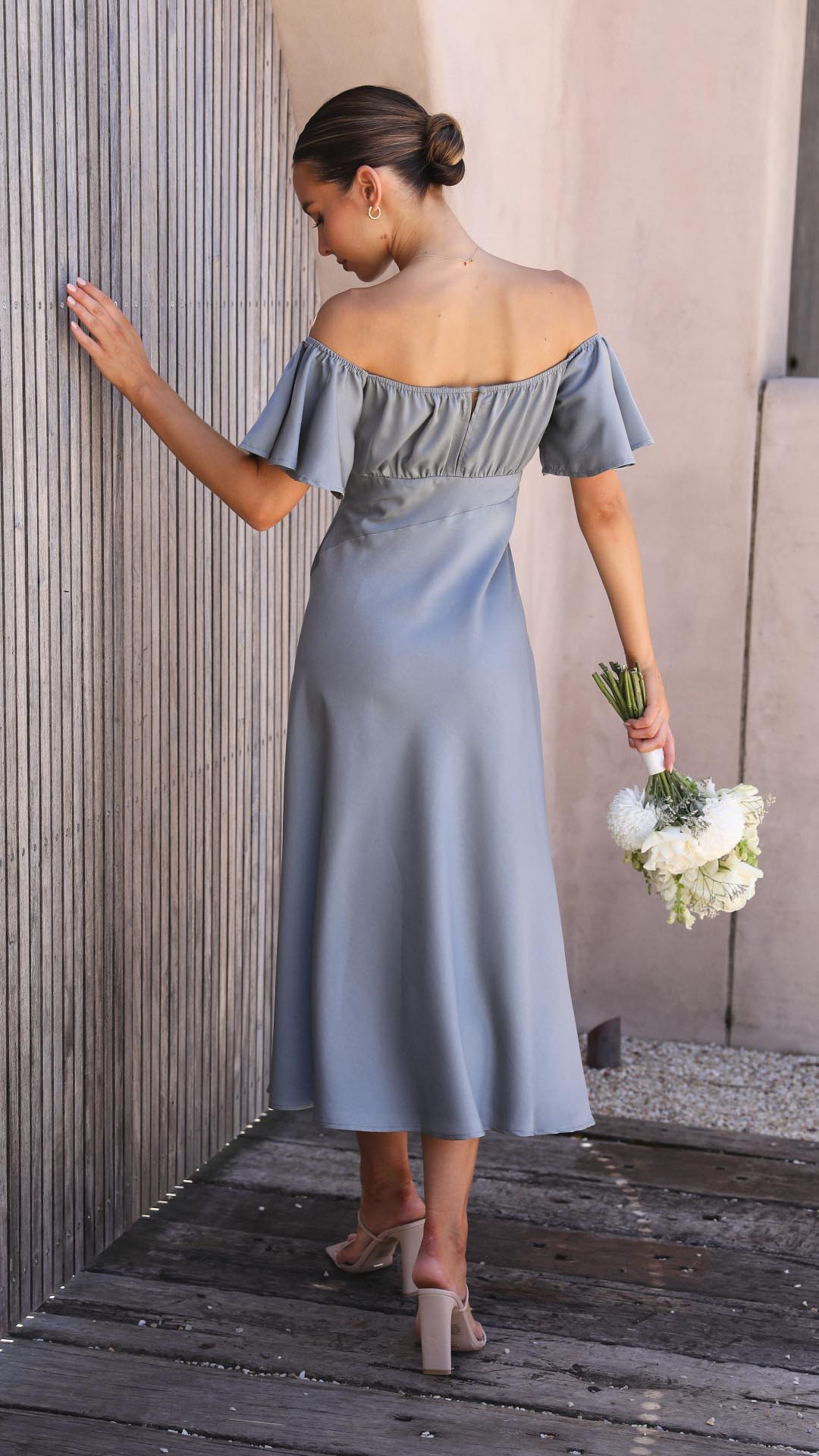 Nalani | Abito Maxi Off-Shoulder con Maniche a Farfalla