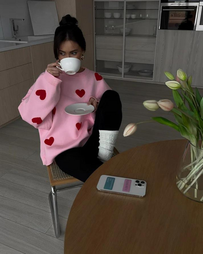 Sofia™ | Amora - Maglione a Forma di Cuore Accogliente