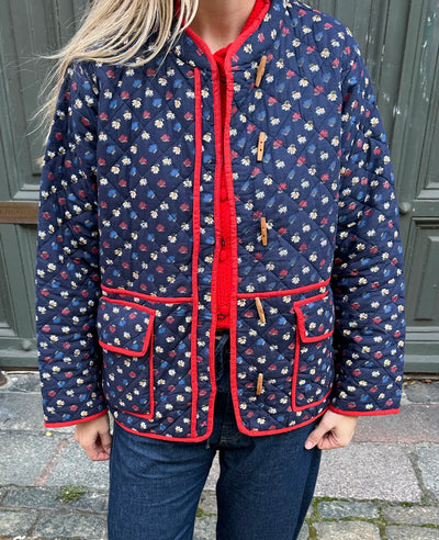 Sofia™ | GIACCA PATCHWORK CON STAMPA FLOREALE DI AMY