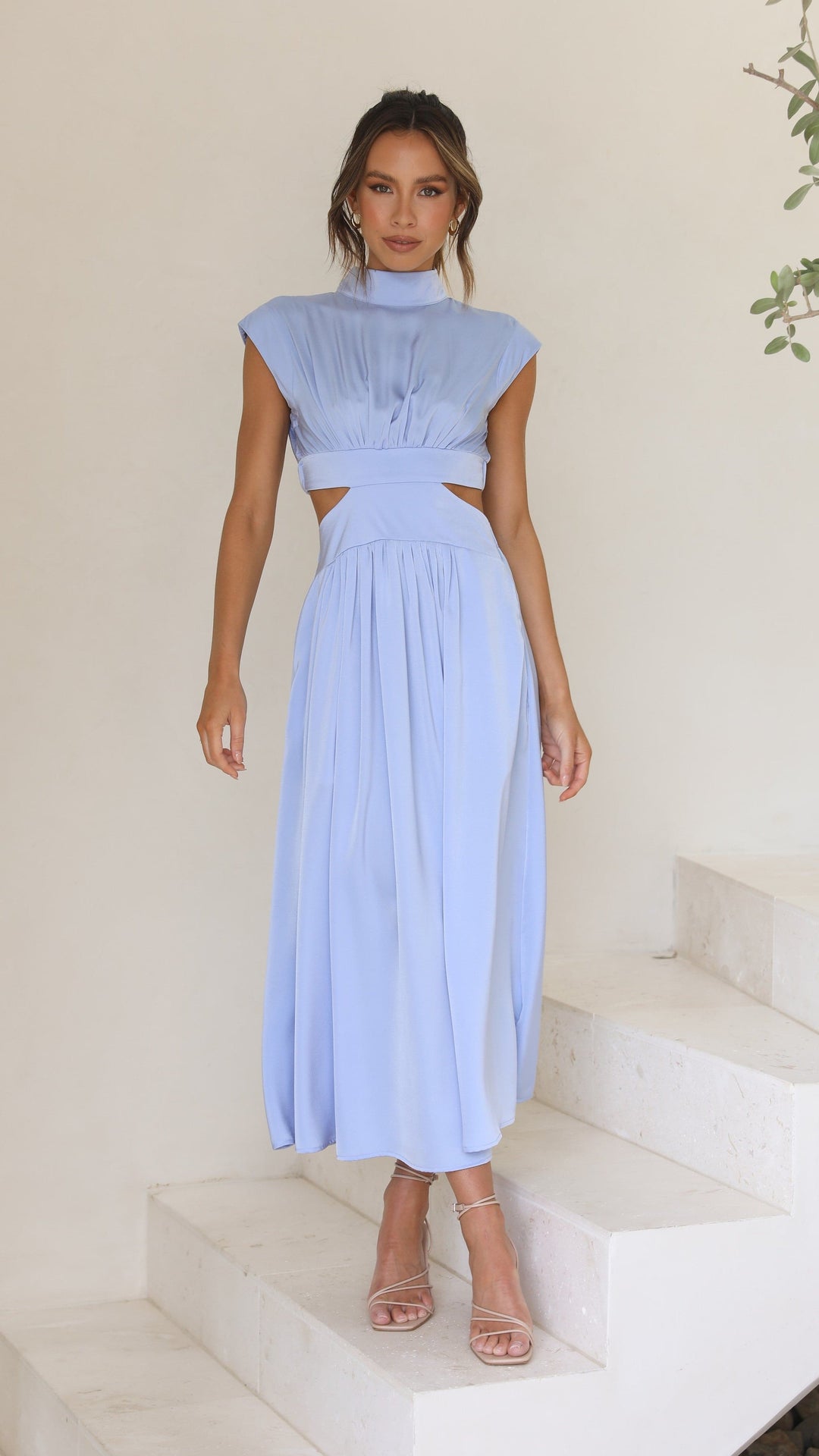Cindie – Abito Midi con Cut-Out Azzurro