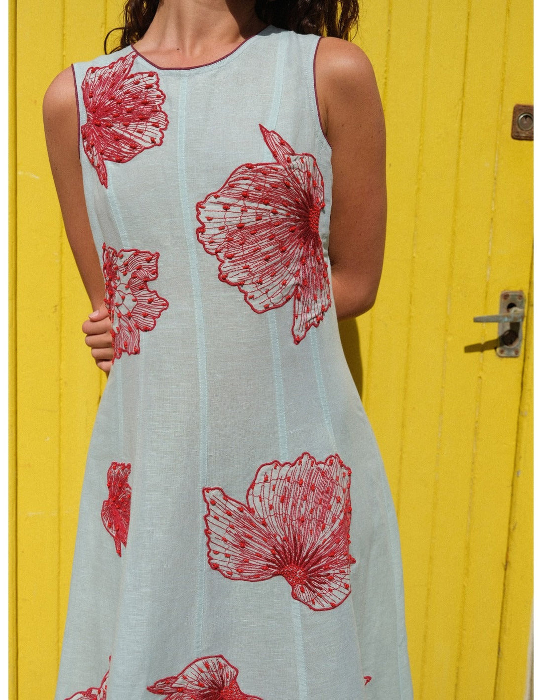 Triana – Abito lungo con ricami