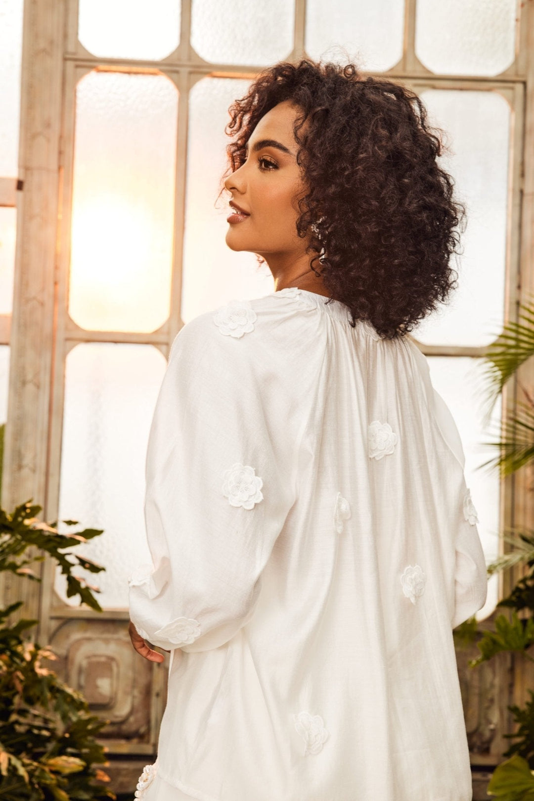 Sofia™ | Blusa con Scollatura a V Ella Bloemen