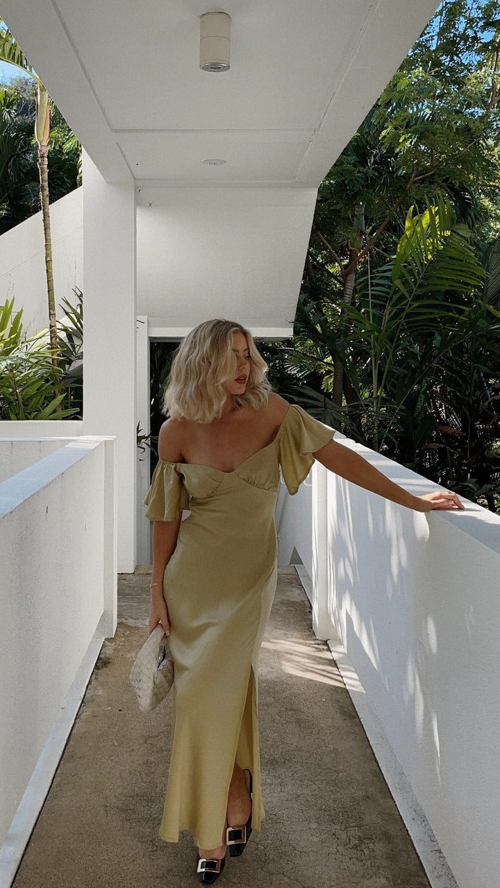 Nalani | Abito Maxi Off-Shoulder con Maniche a Farfalla