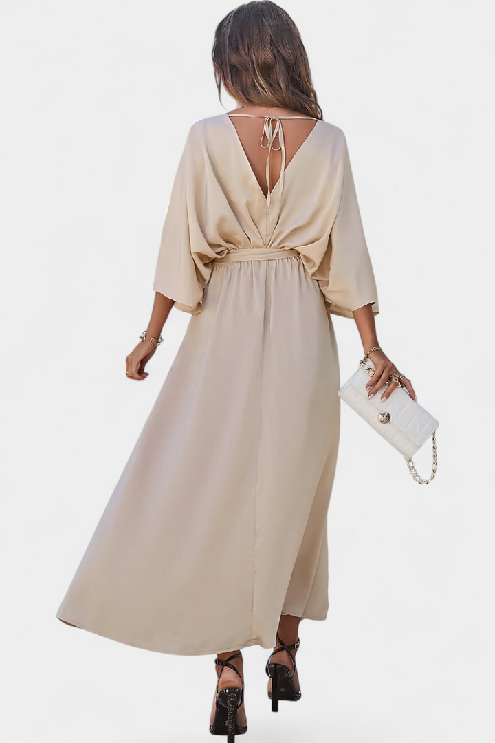 Milly Vestito Elegante con Apertura e Fiocco